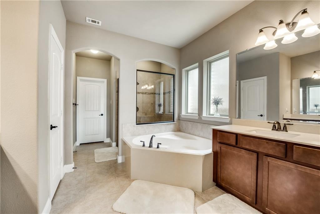 1025 Spring Falls Drive Mckinney TX 75071