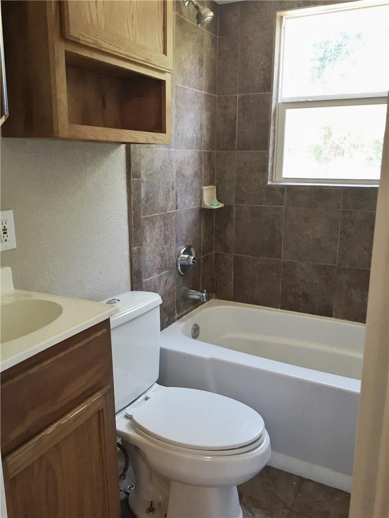 216 Elm Street Hurst TX 76053