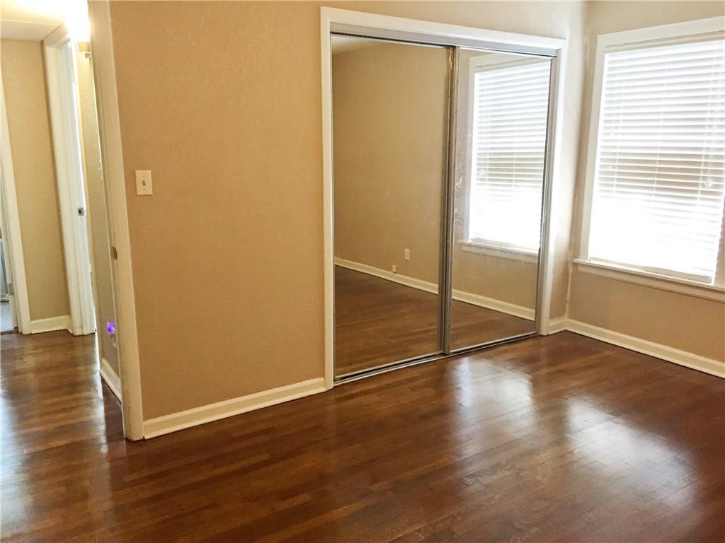 216 Elm Street Hurst TX 76053