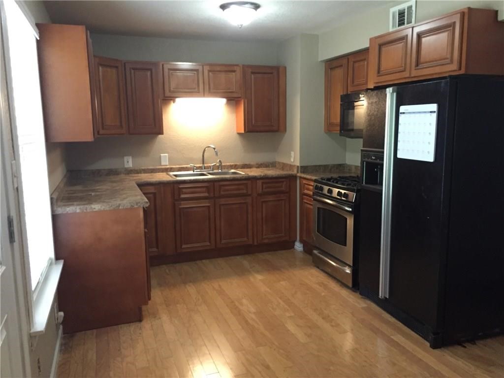 216 Elm Street Hurst TX 76053