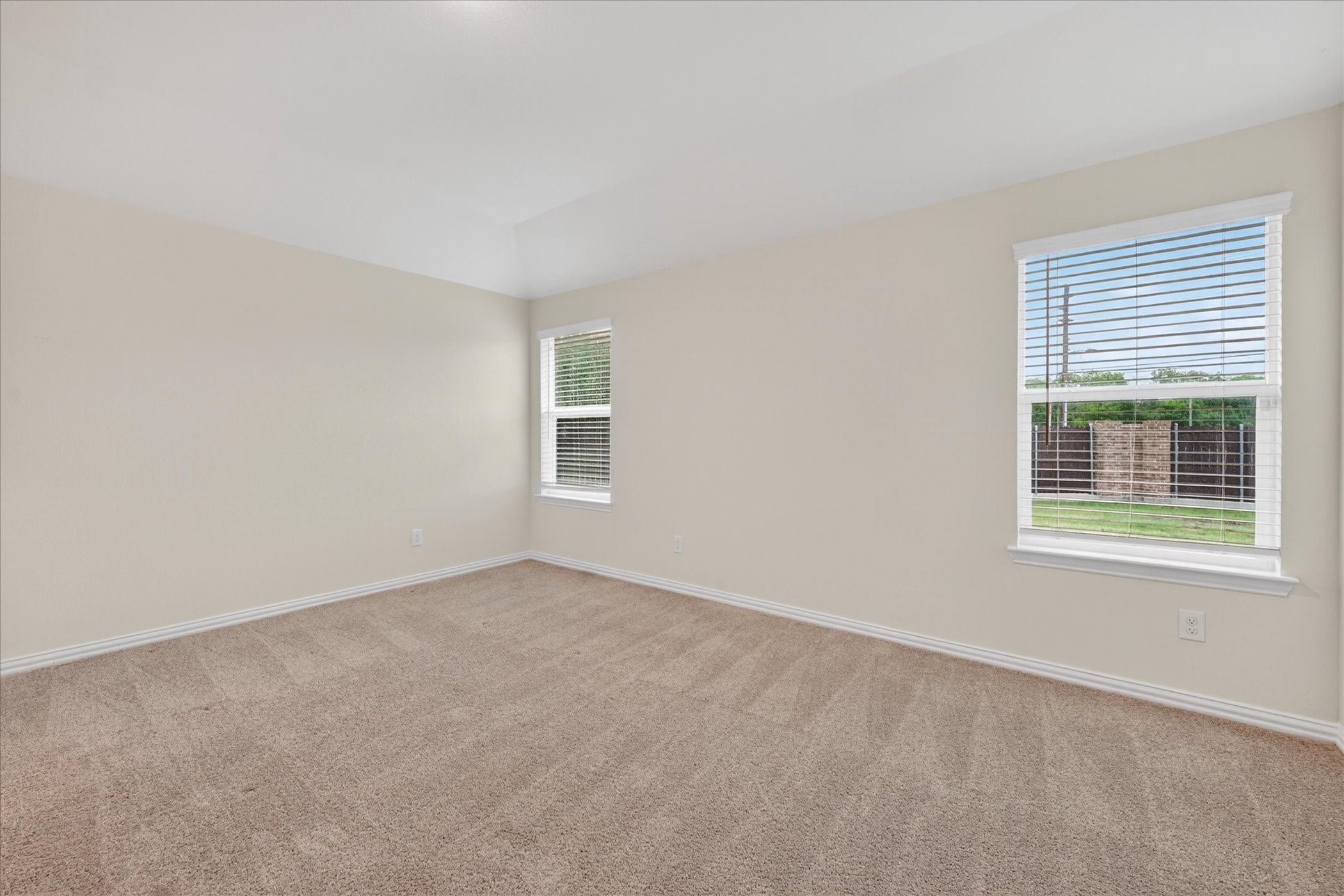 102 Goel Street Greenville TX 75402