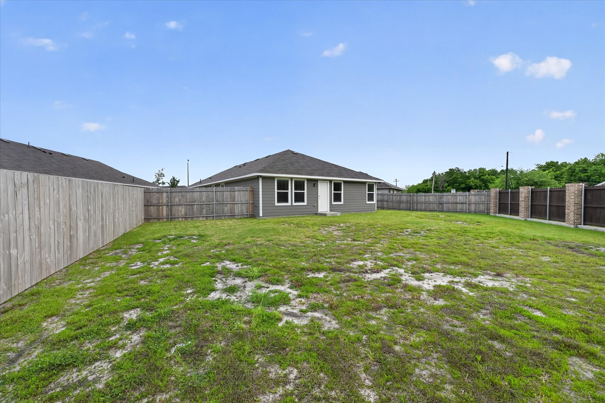 102 Goel Street Greenville TX 75402