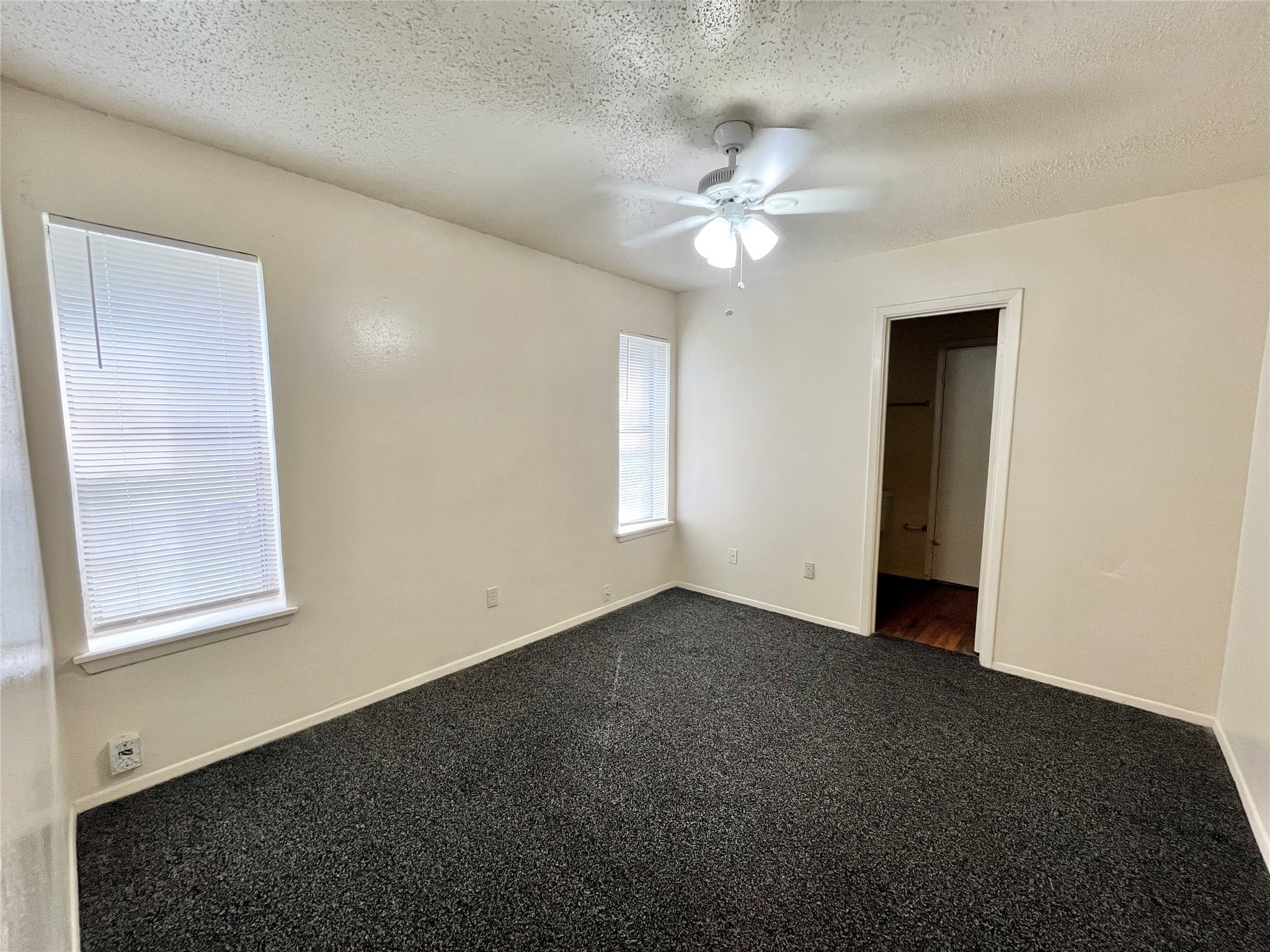 333 Ware Drive Grand Prairie TX 75051