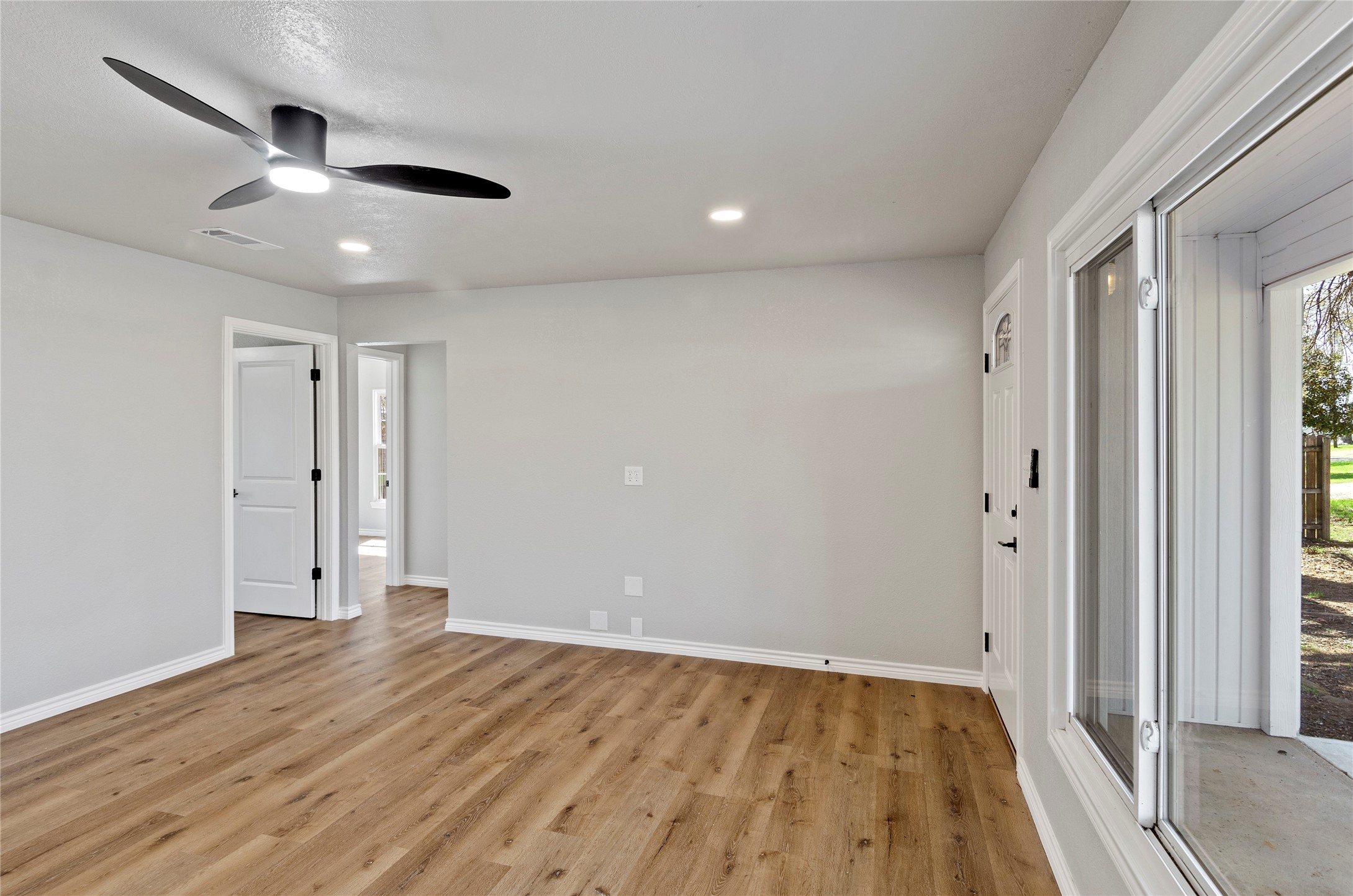 131 Long Street Bowie TX 76230