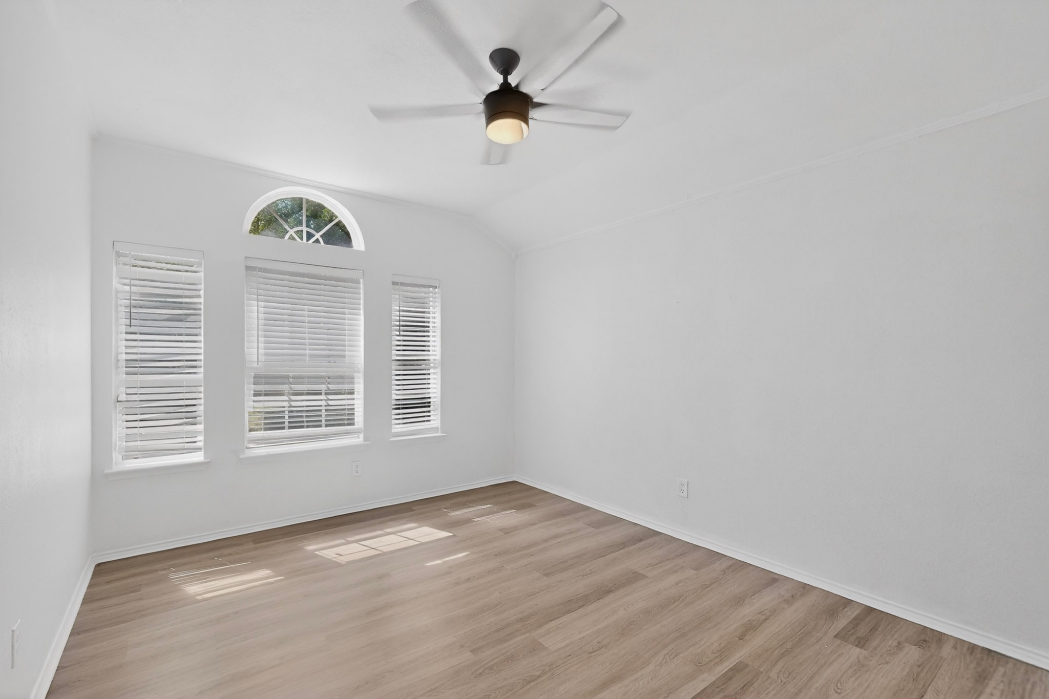 2302 Dana Drive Rowlett TX 75088