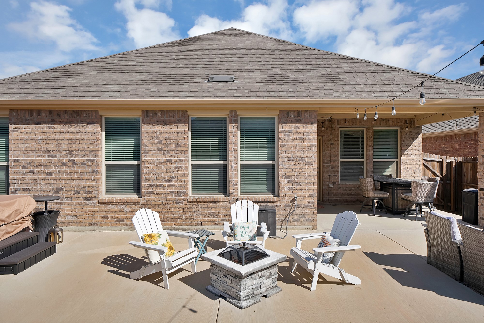 10928 Canyon Mine Drive Aubrey TX 76227