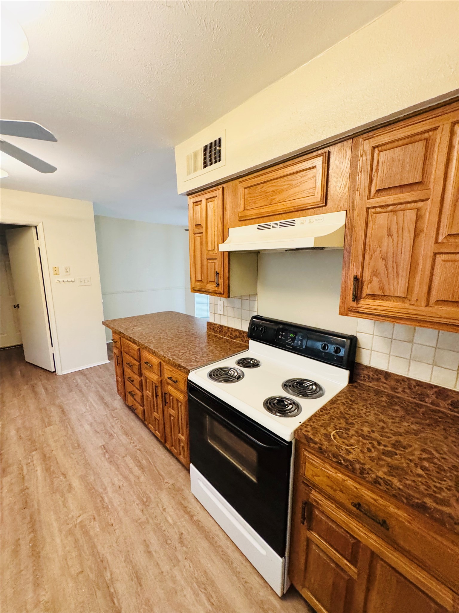 8513 Kensington Drive Rowlett TX 75088