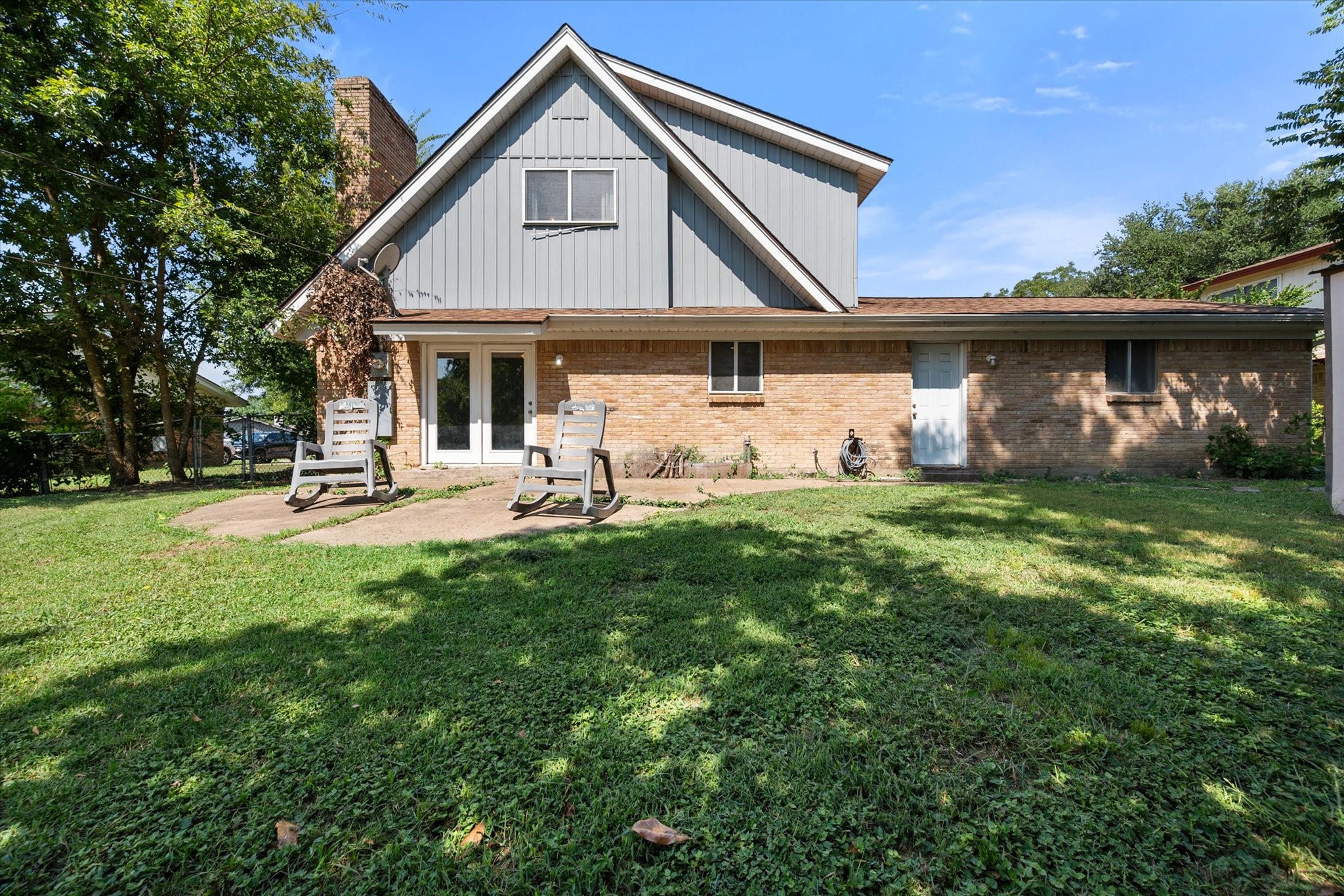 2402 Woodlawn Drive Ennis TX 75119