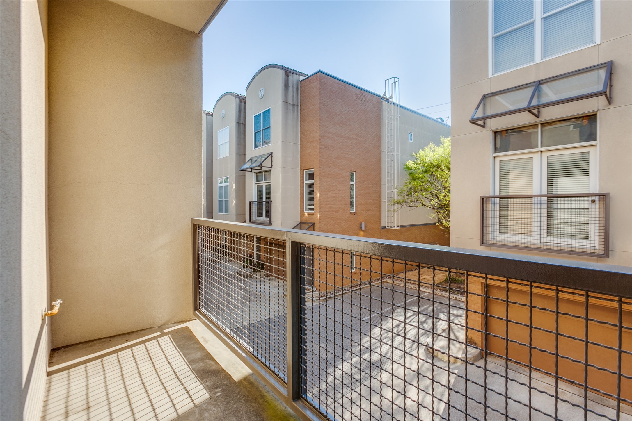 4310 Buena Vista Street Dallas TX 75205