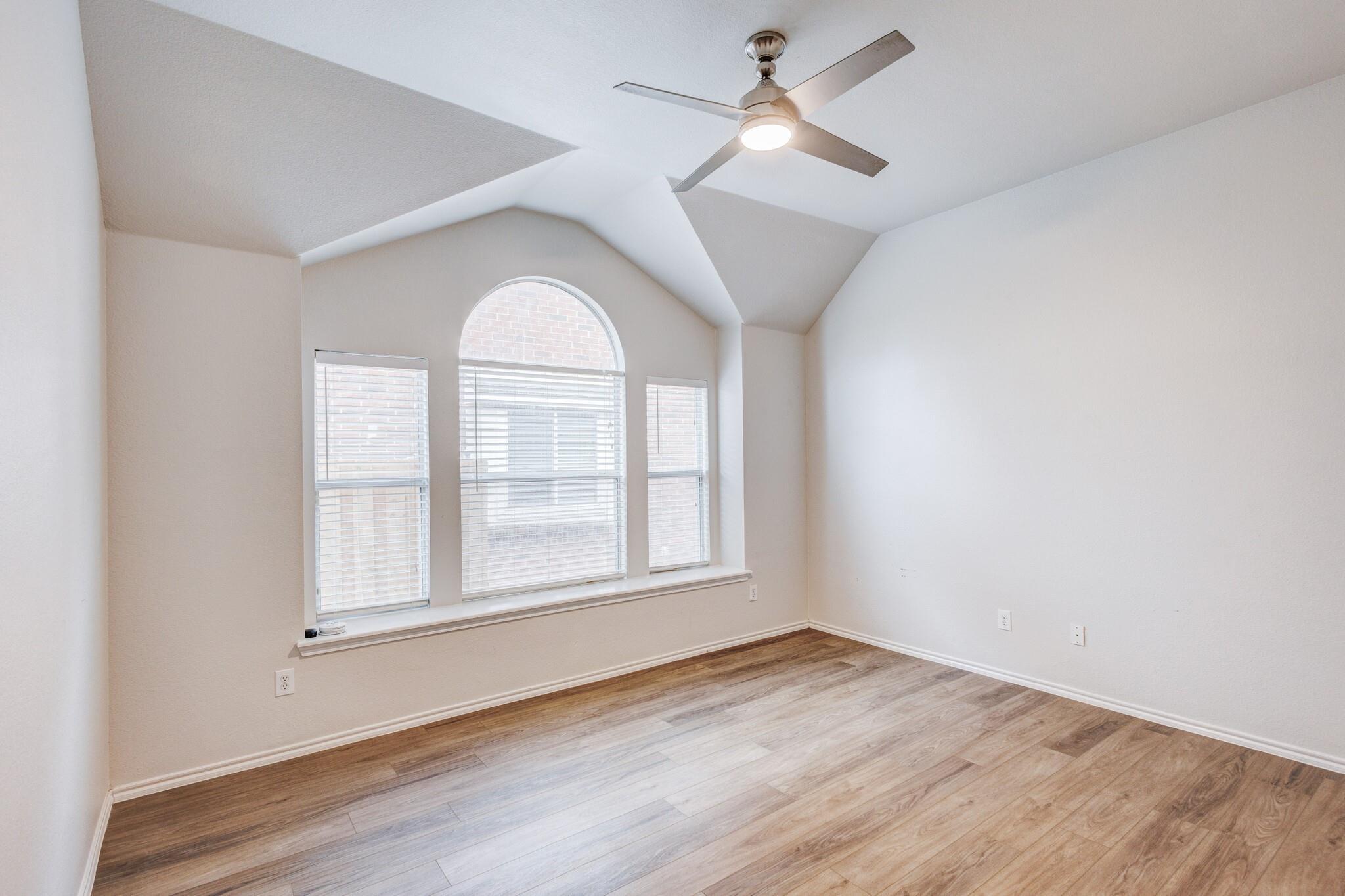 512 Wentworth Drive Mckinney TX 75072