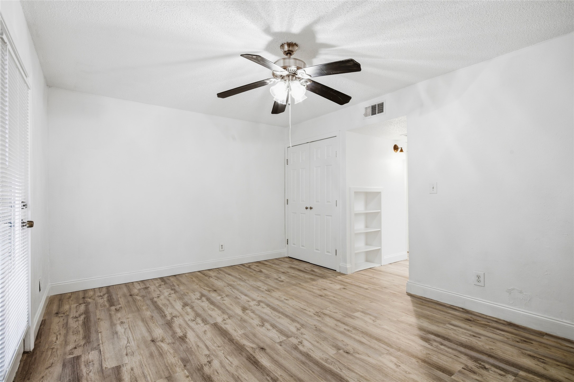 2729 Hurstview Drive Hurst TX 76054