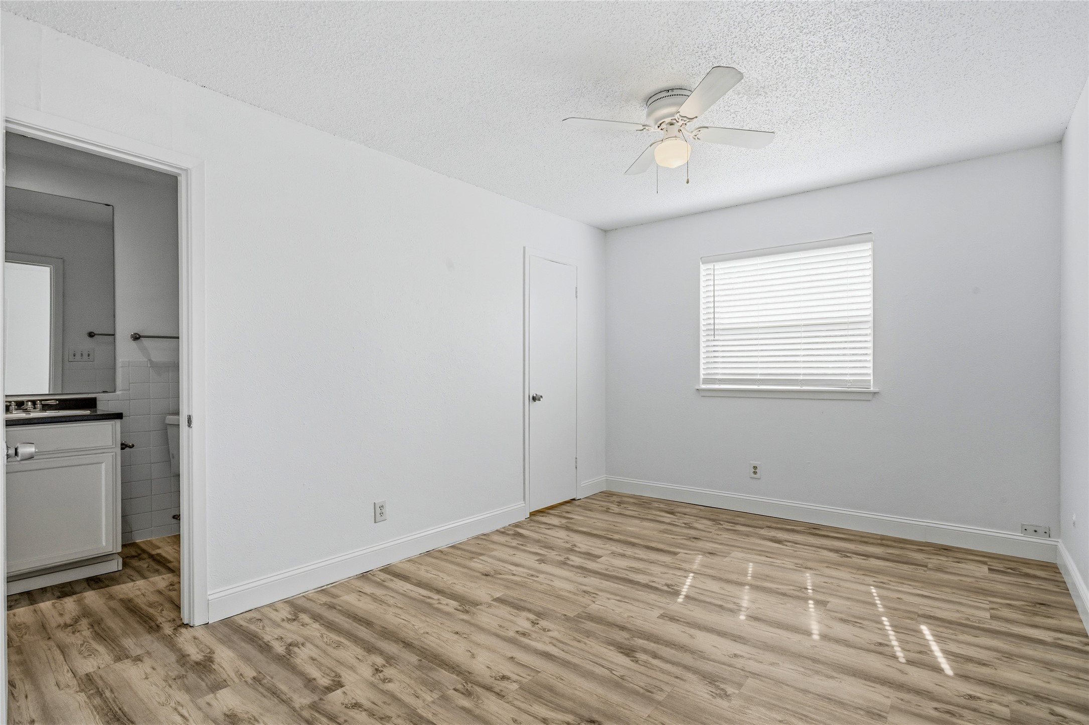 2729 Hurstview Drive Hurst TX 76054