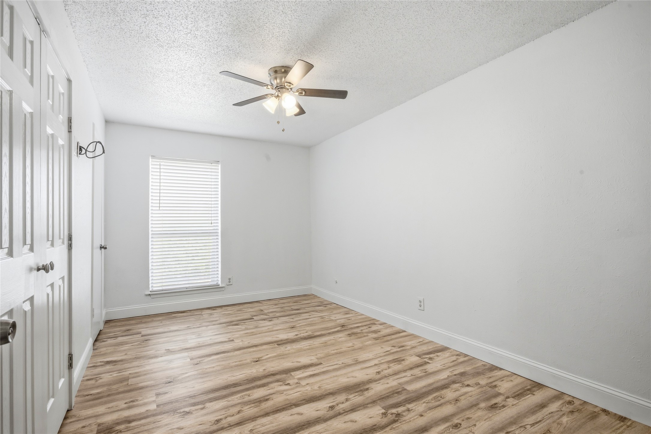 2729 Hurstview Drive Hurst TX 76054