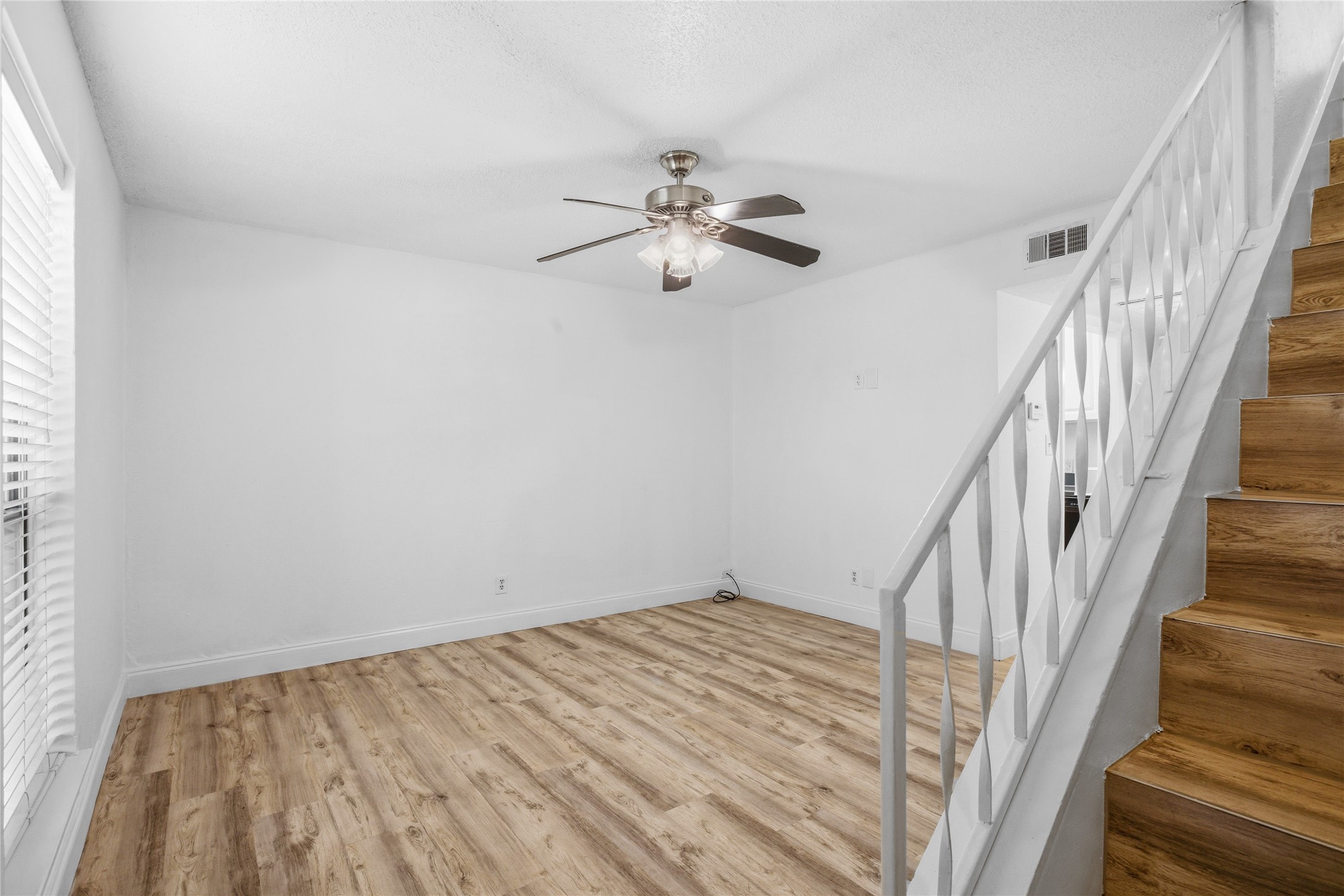 2729 Hurstview Drive Hurst TX 76054