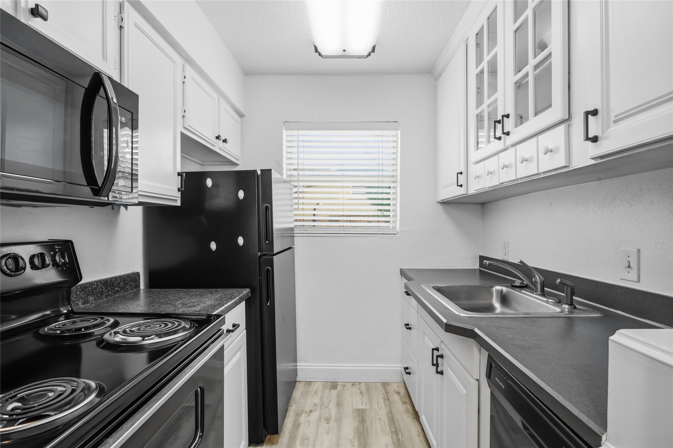 2729 Hurstview Drive Hurst TX 76054