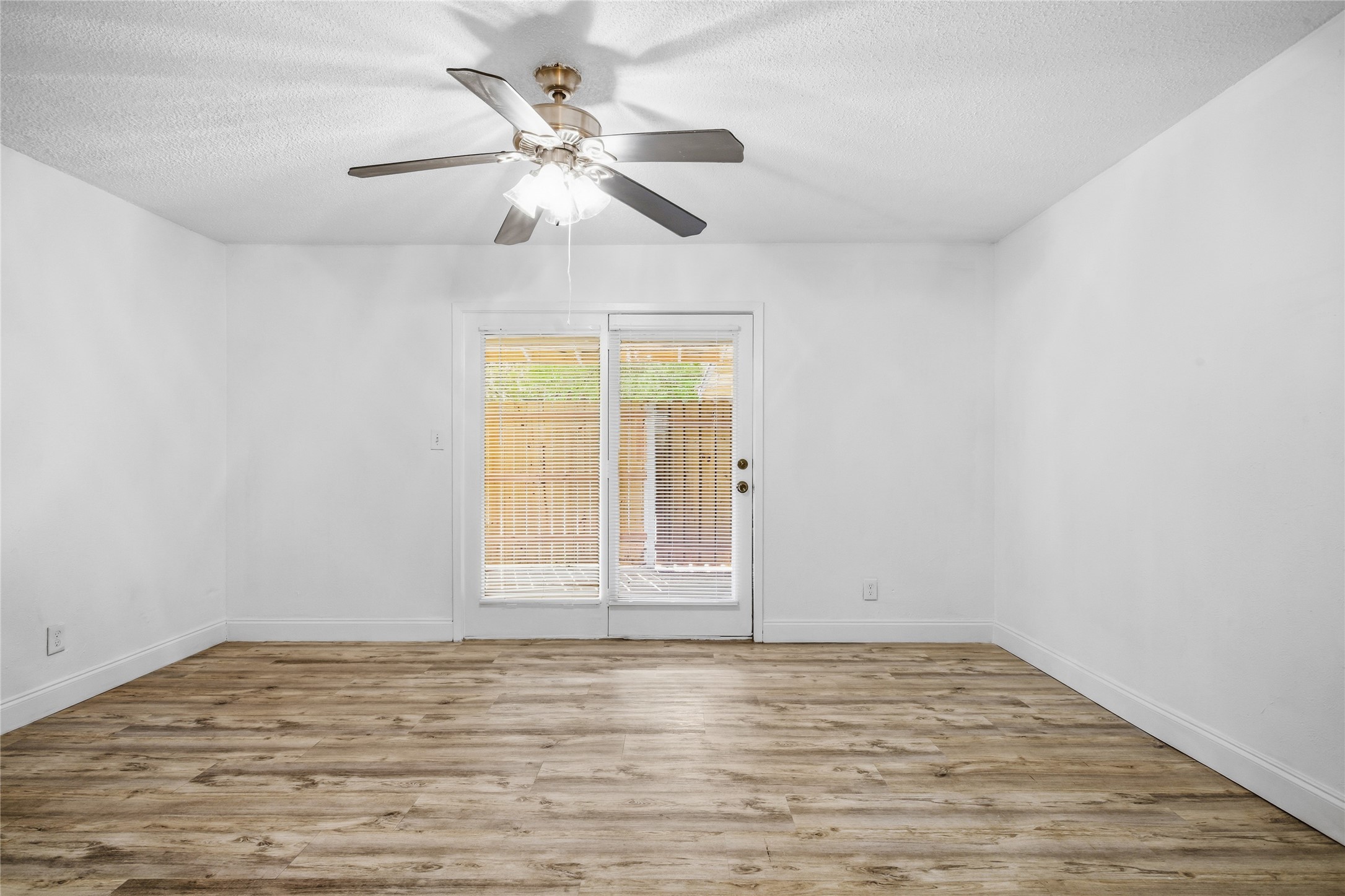 2729 Hurstview Drive Hurst TX 76054