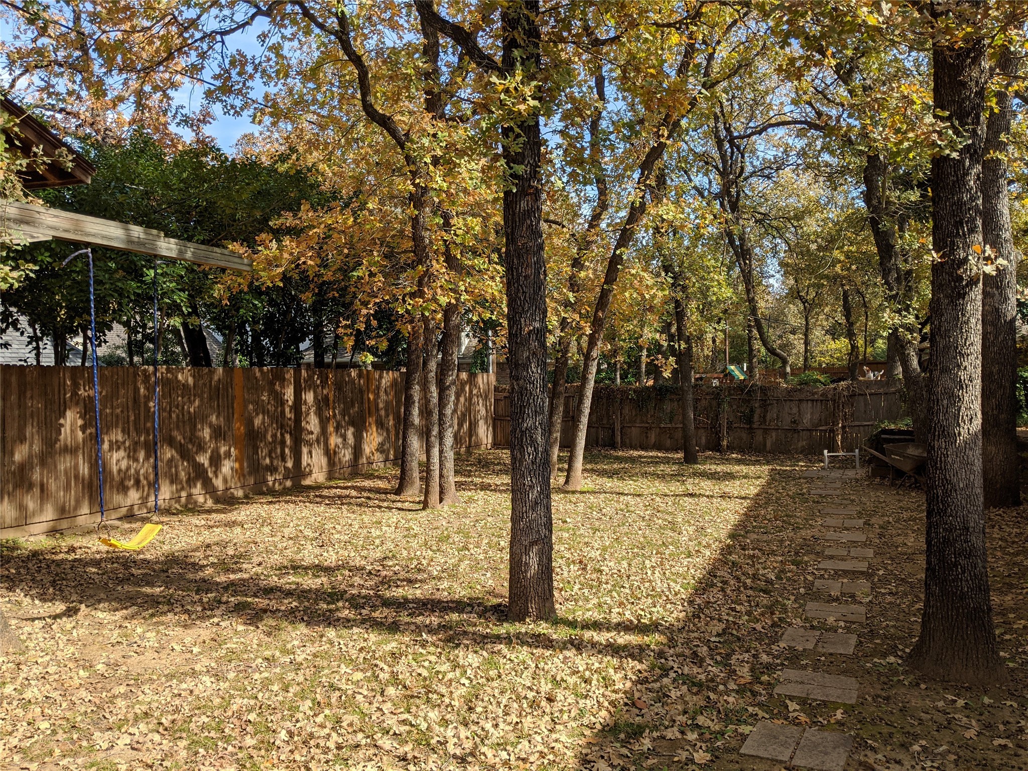 204 Bremen Drive Hurst TX 76054