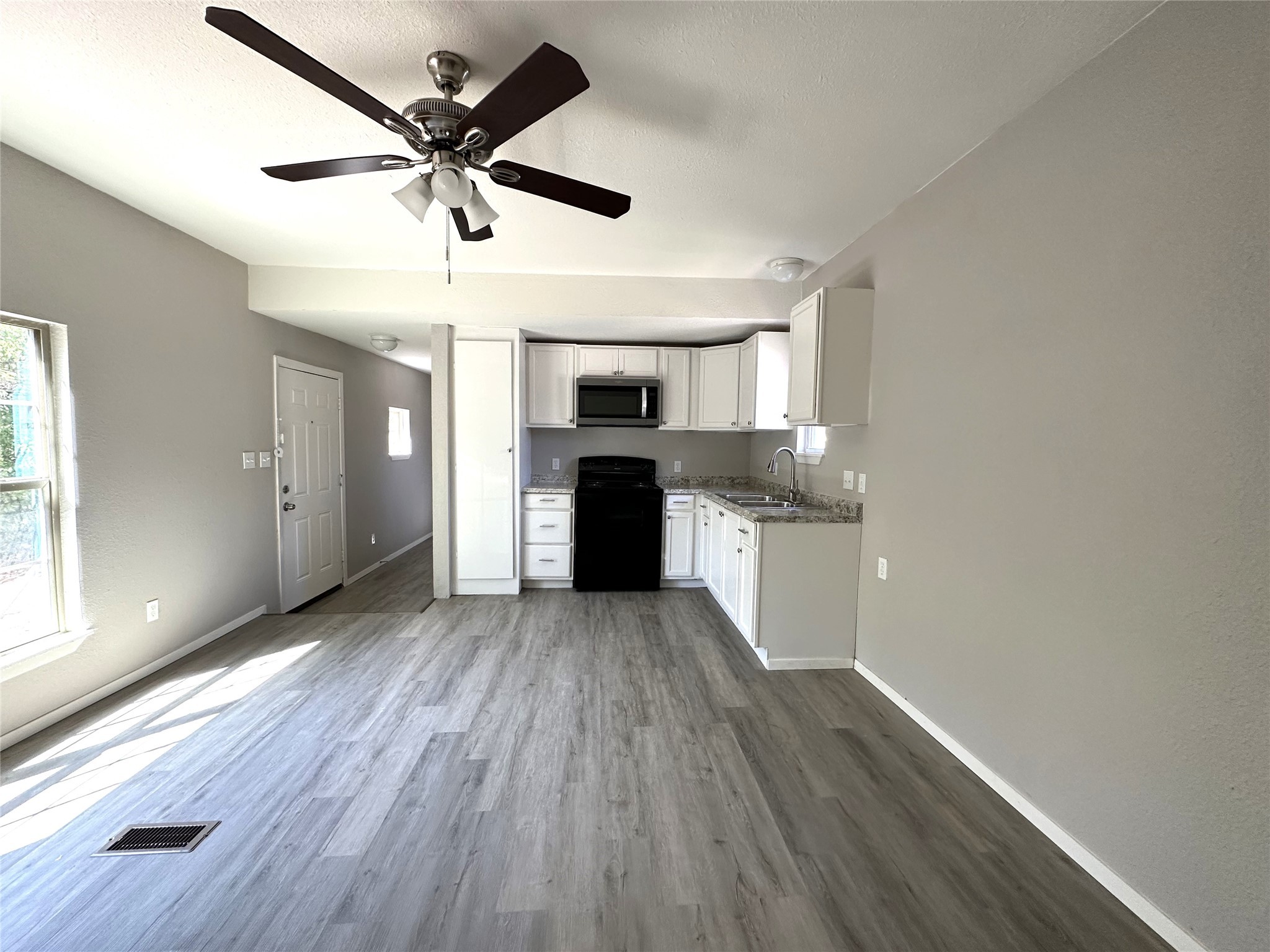 87 Paris Drive Pottsboro TX 75076