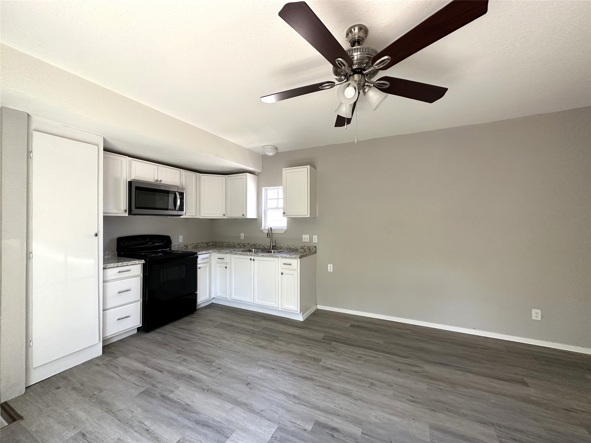 87 Paris Drive Pottsboro TX 75076