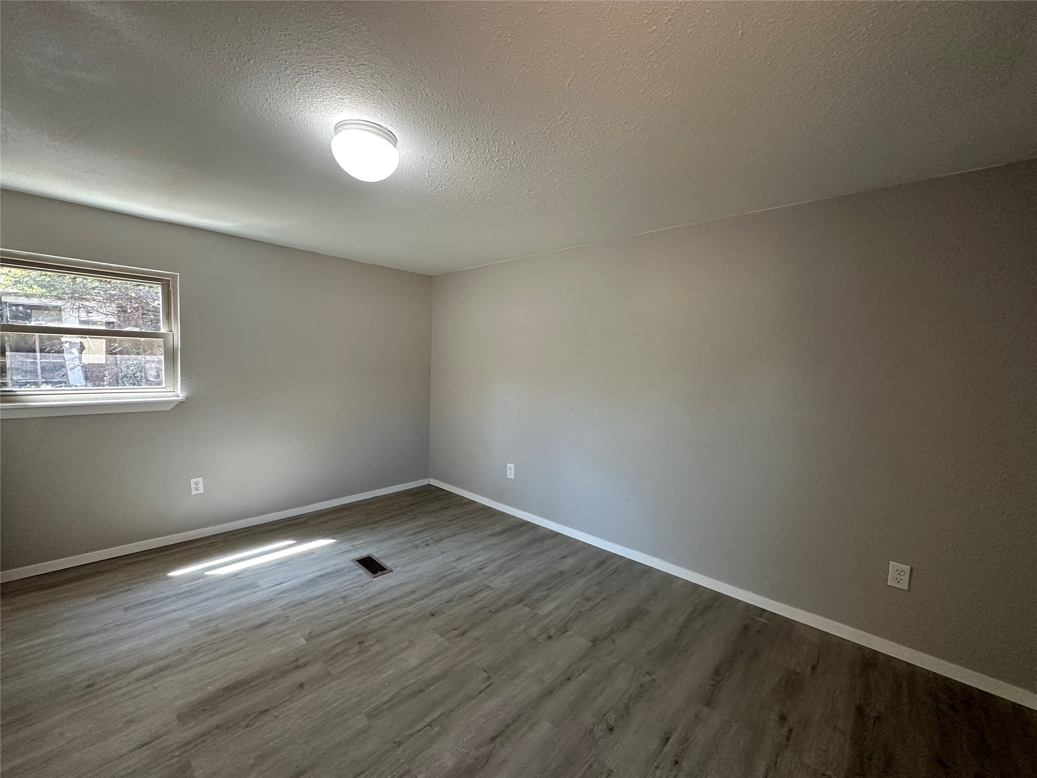 87 Paris Drive Pottsboro TX 75076