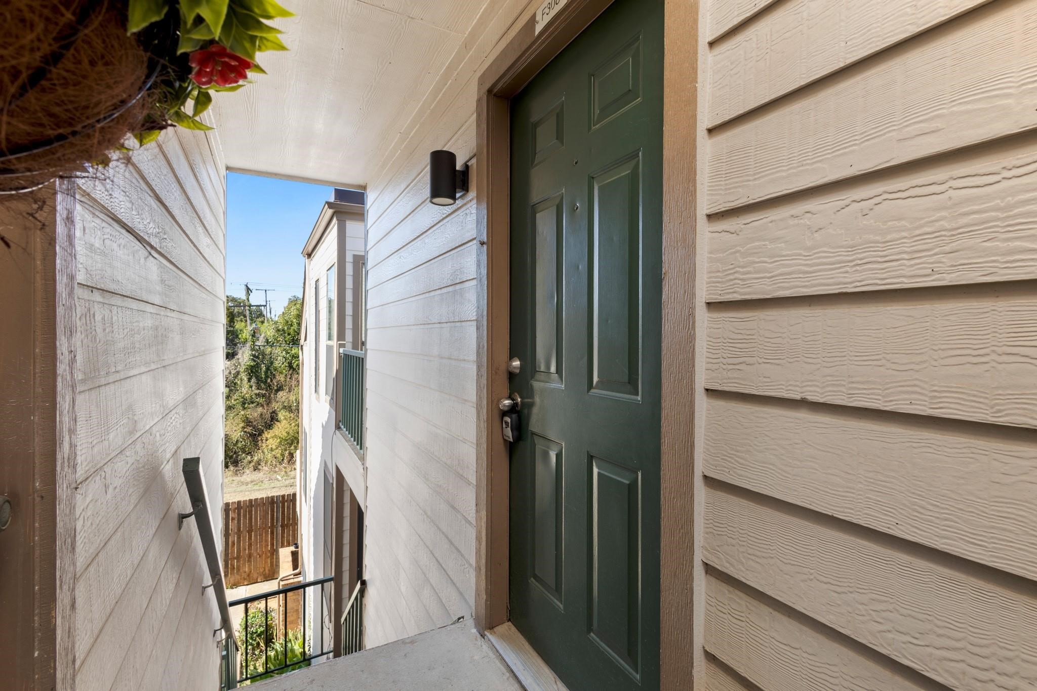 2301 Balsam Drive Arlington TX 76006