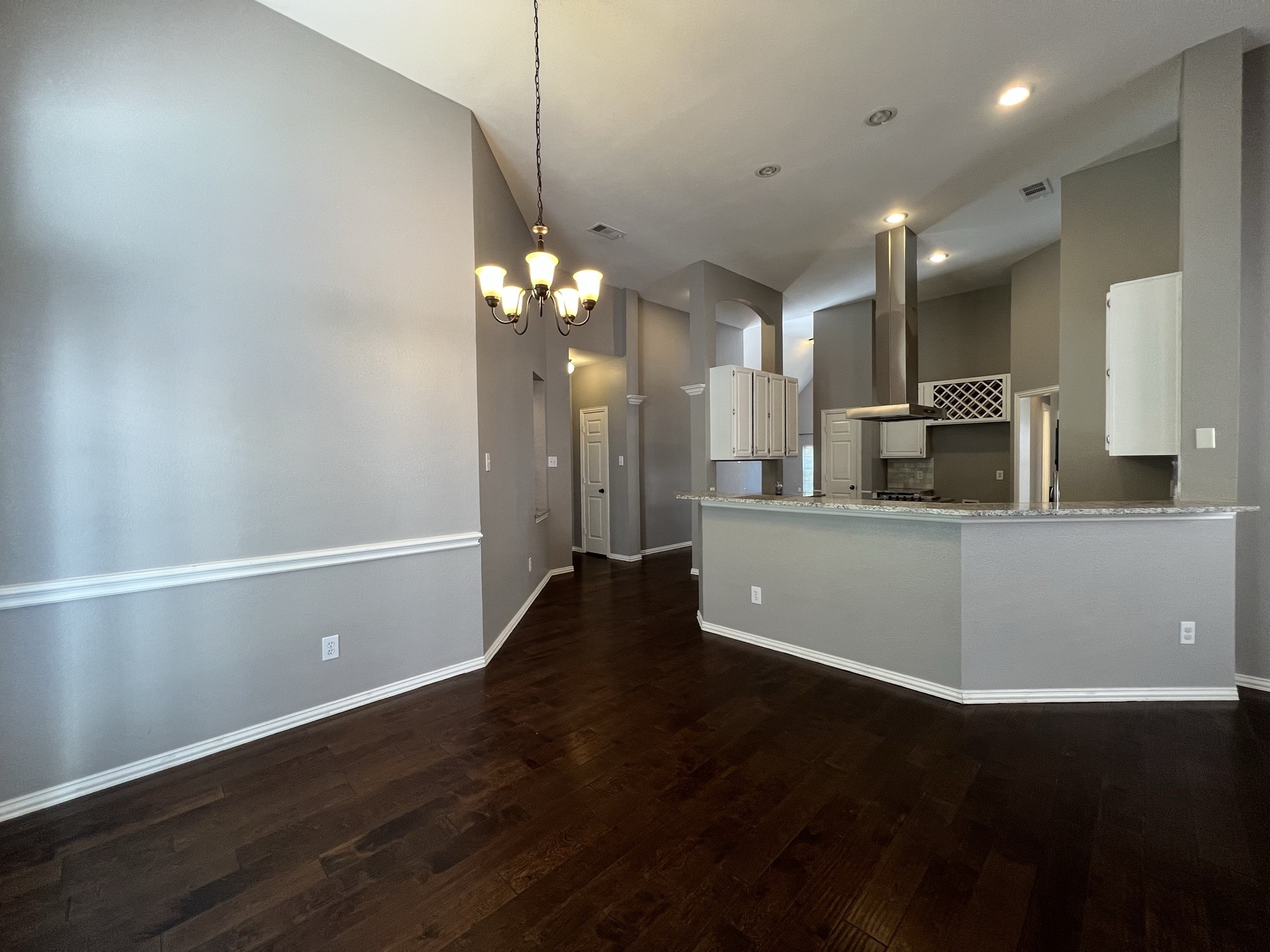 9811 Cliffside Drive Irving TX 75063