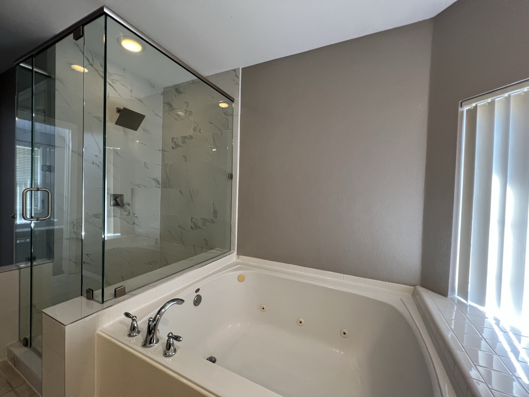 9811 Cliffside Drive Irving TX 75063