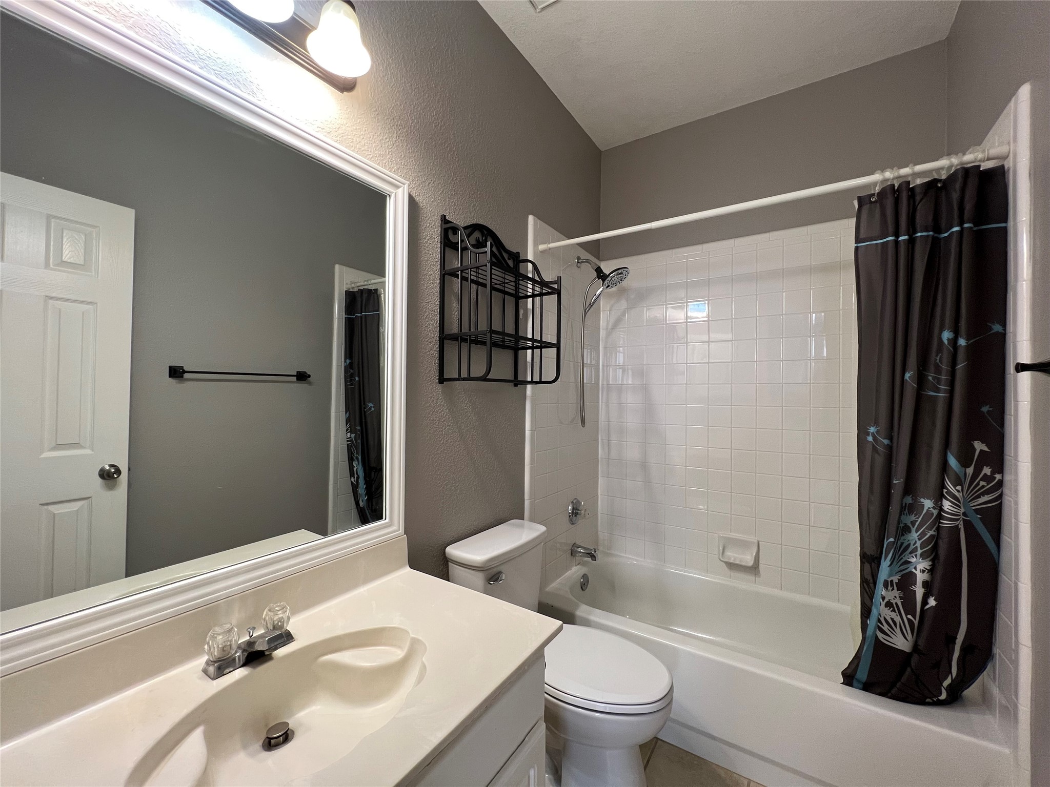 9811 Cliffside Drive Irving TX 75063