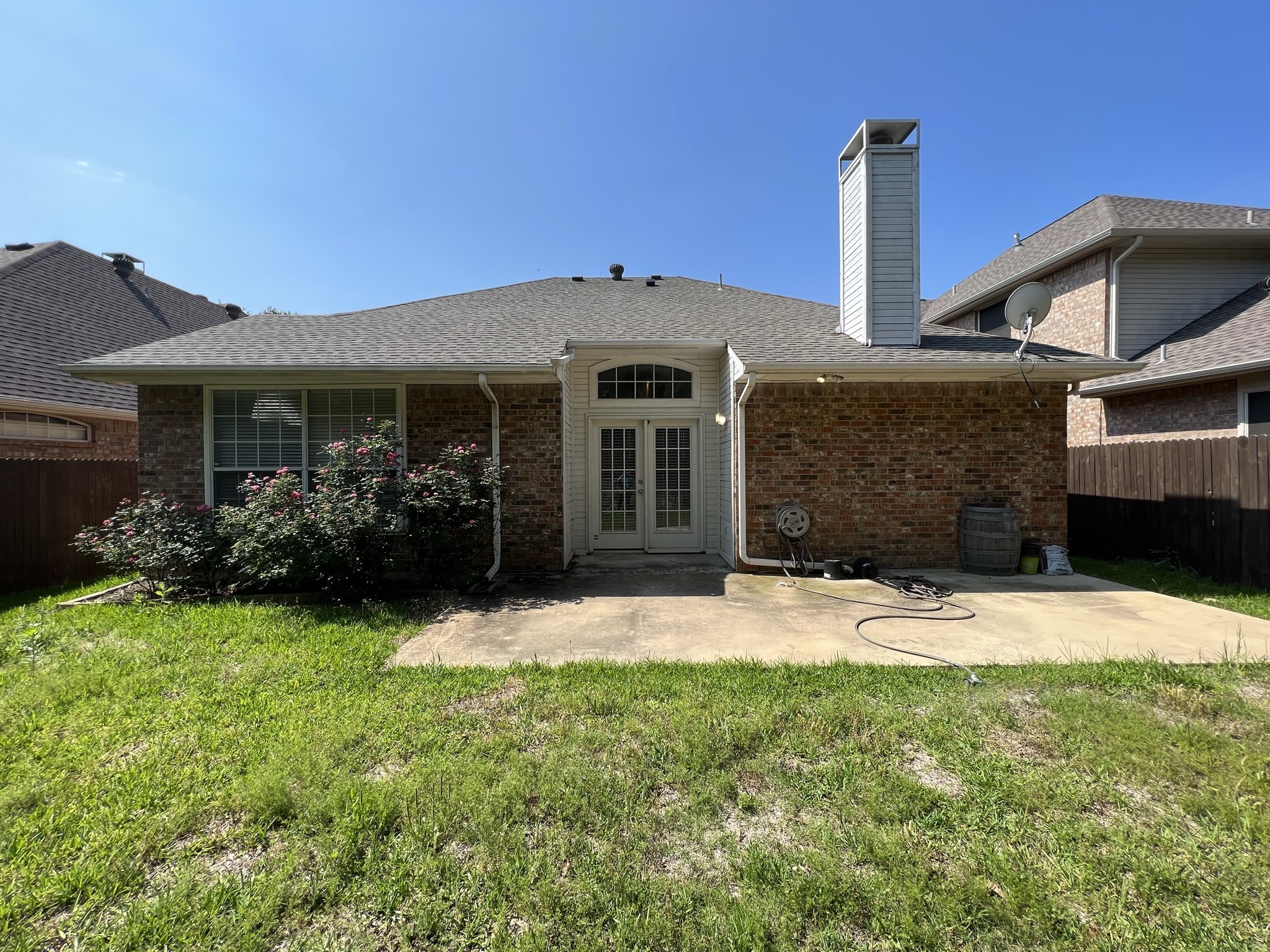 9811 Cliffside Drive Irving TX 75063
