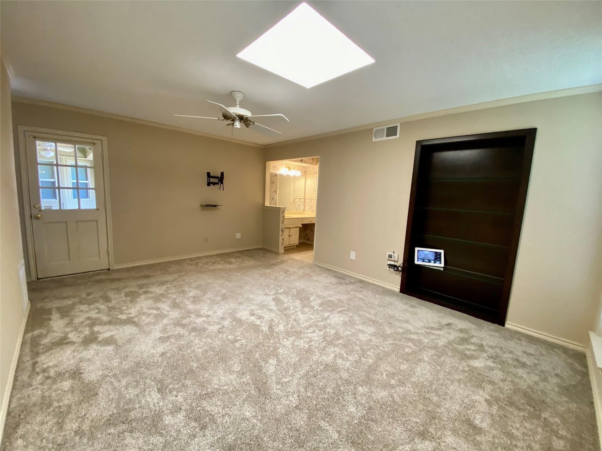 909 Hillsdale Drive Richardson TX 75081