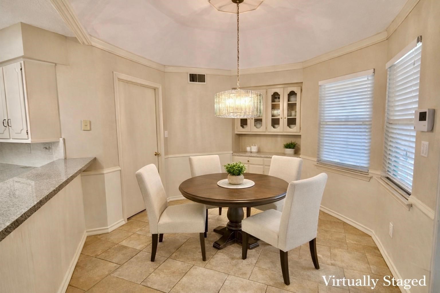 909 Hillsdale Drive Richardson TX 75081