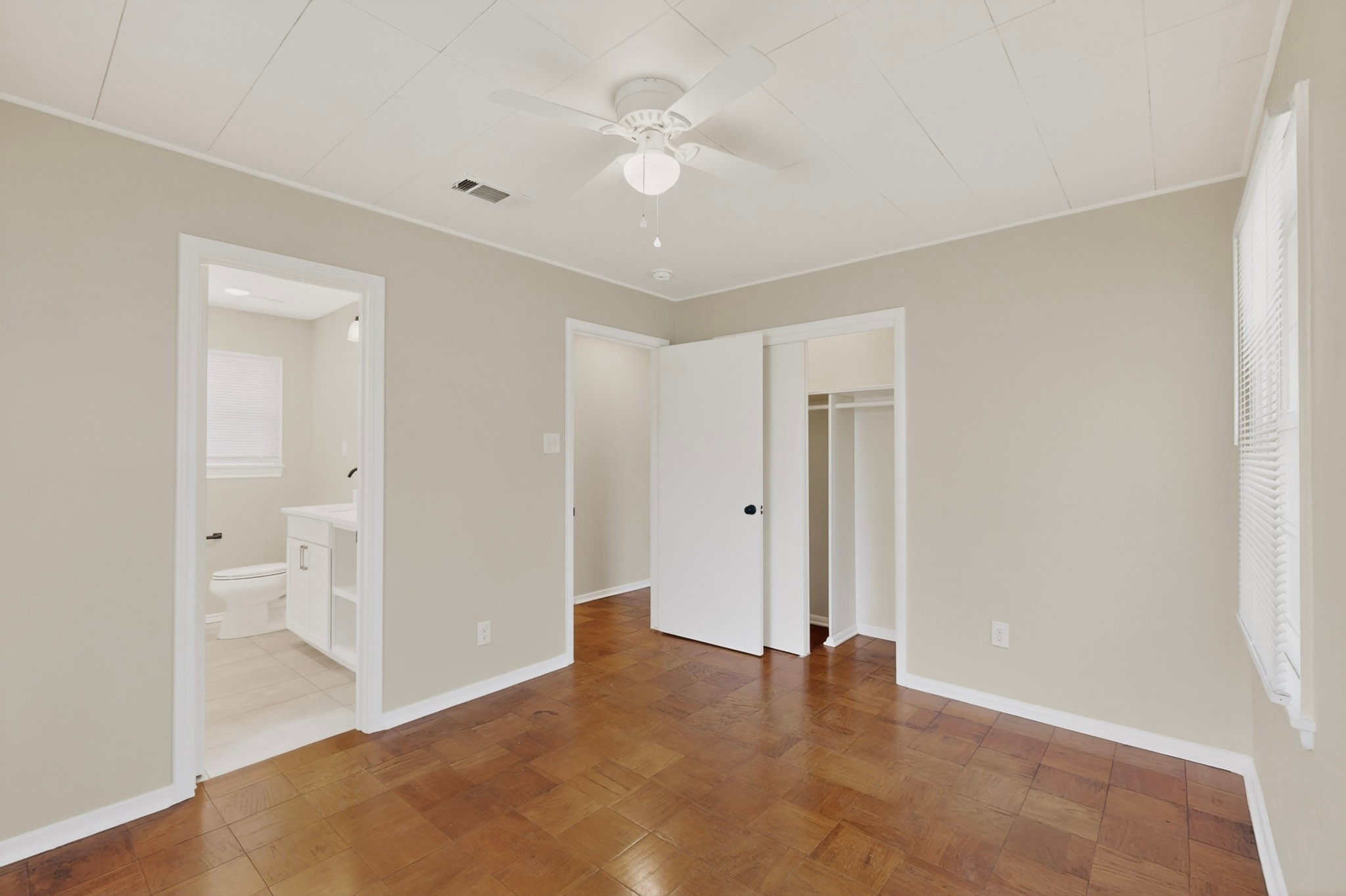 2506 Hillsboro Avenue Dallas TX 75228