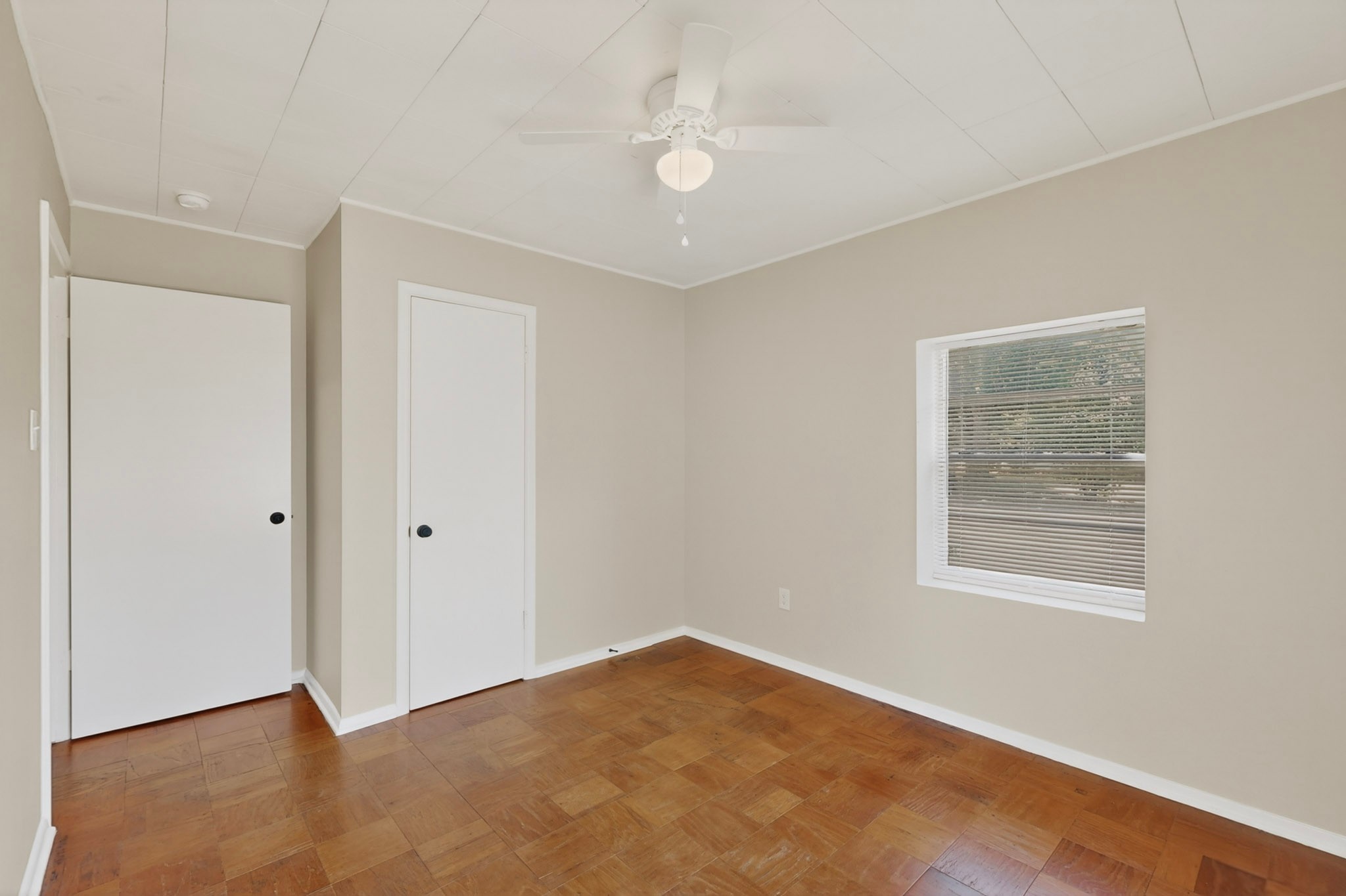 2506 Hillsboro Avenue Dallas TX 75228