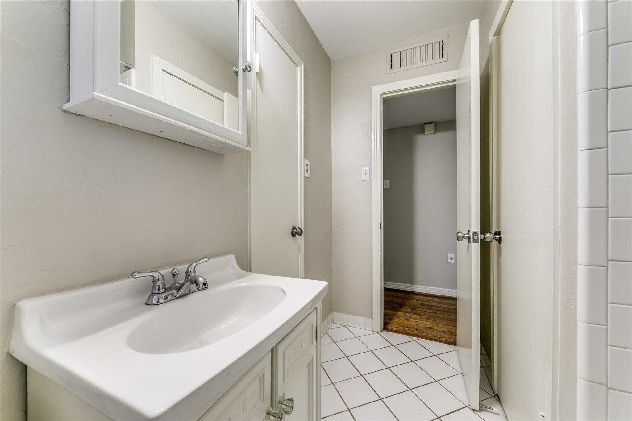 6545 Winton Street Dallas TX 75214