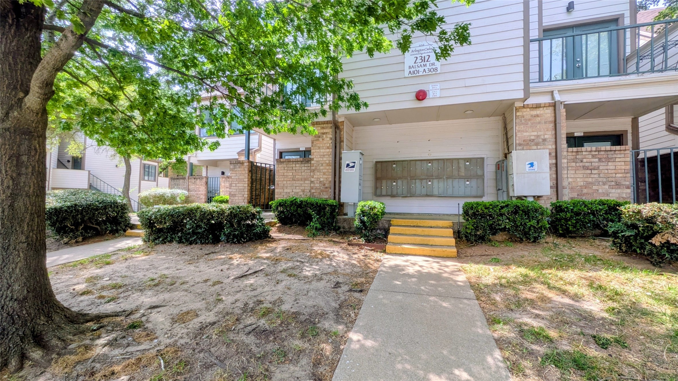 2312 Balsam Drive Arlington TX 76006