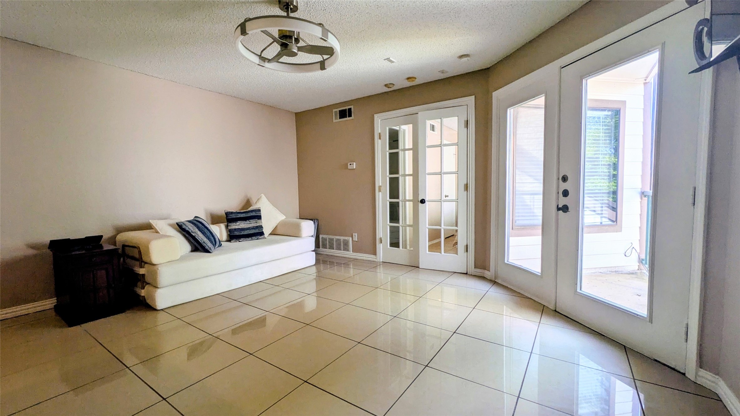 2312 Balsam Drive Arlington TX 76006