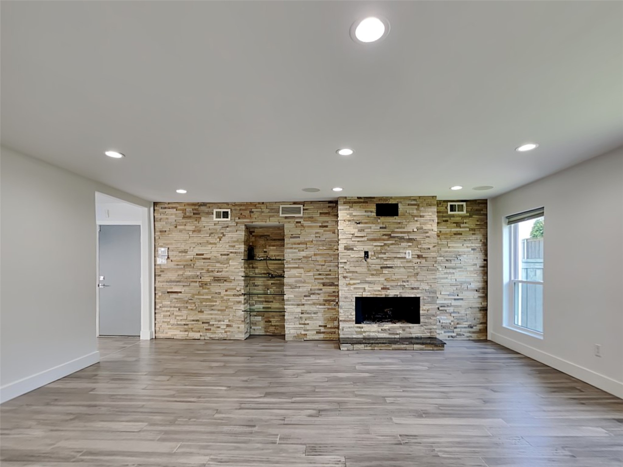 6915 Forest Glade Circle Dallas TX 75230