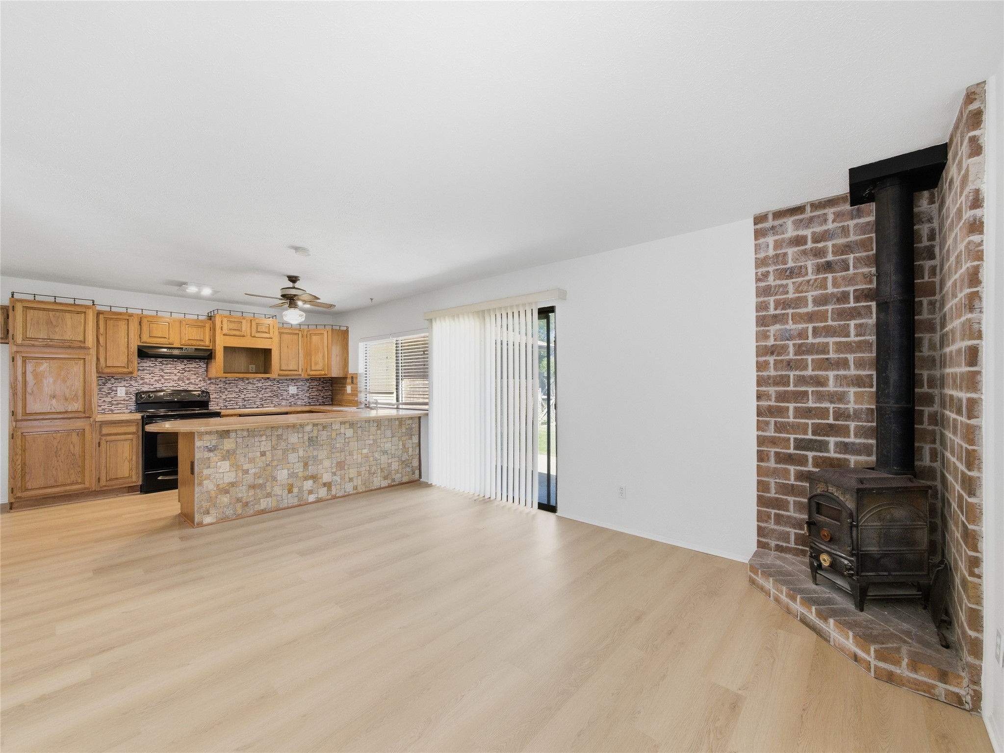 3053 Villa Sur Trail Dallas TX 75228