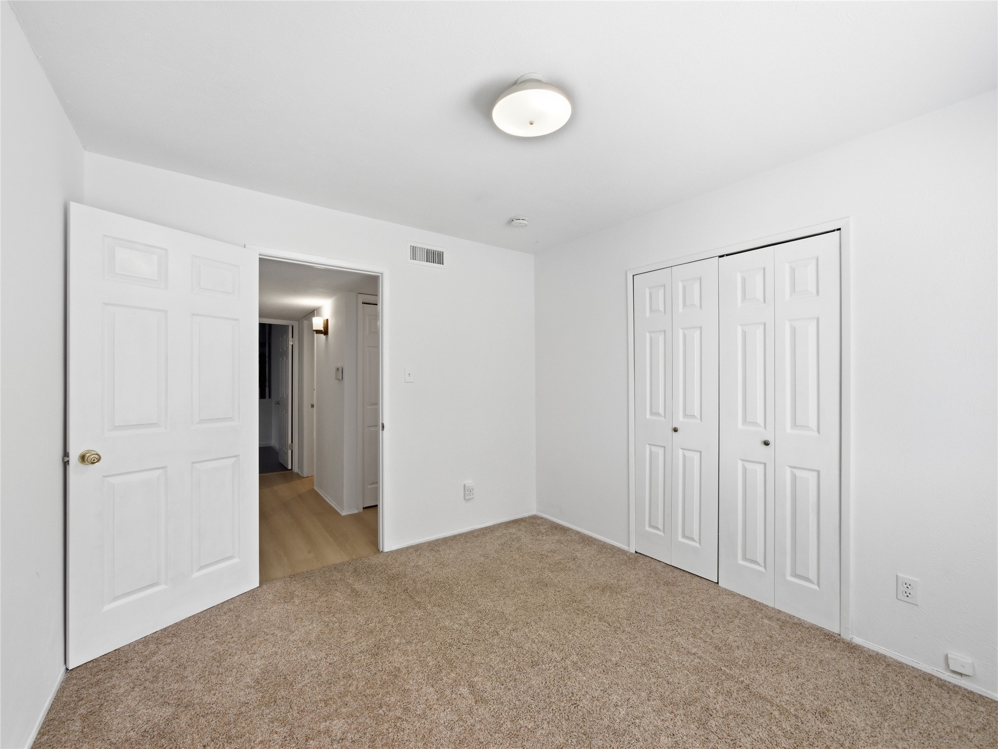 3053 Villa Sur Trail Dallas TX 75228