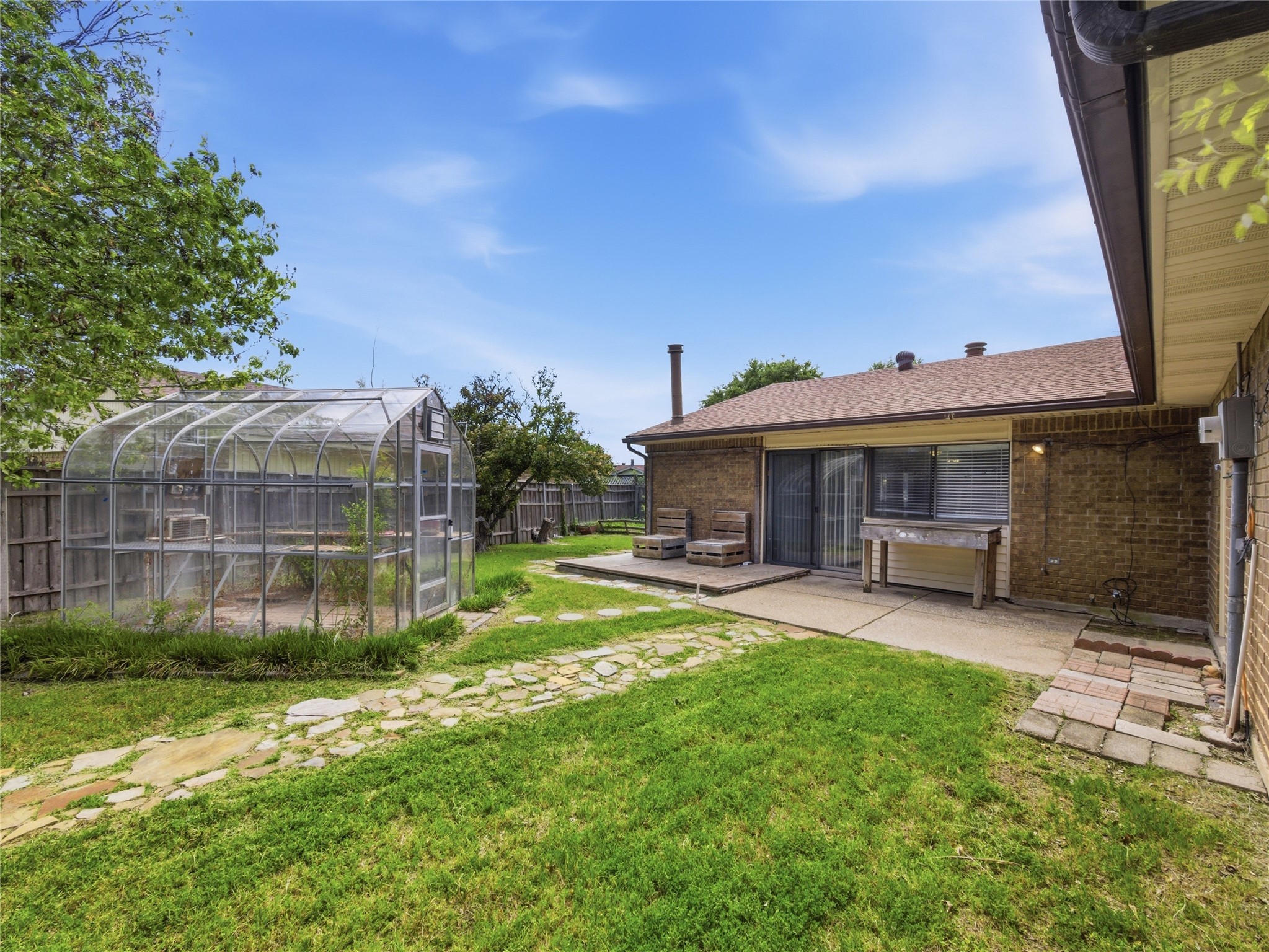 3053 Villa Sur Trail Dallas TX 75228