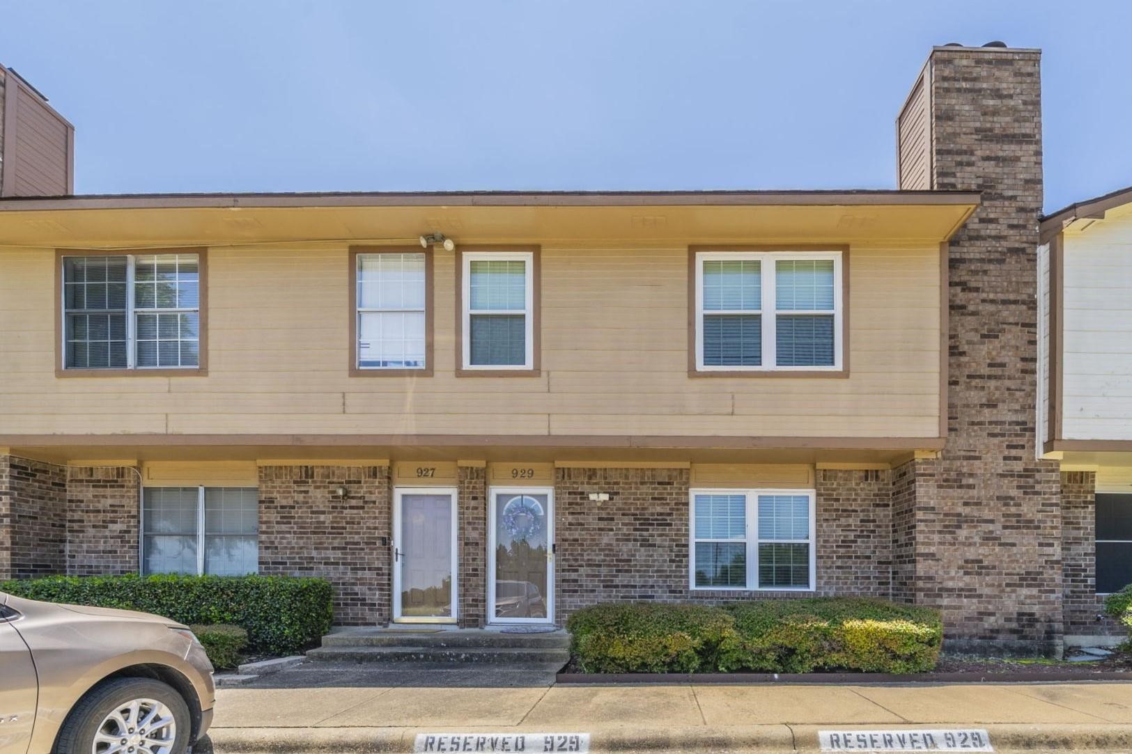 929 Vedral Place Cedar Hill TX 75104