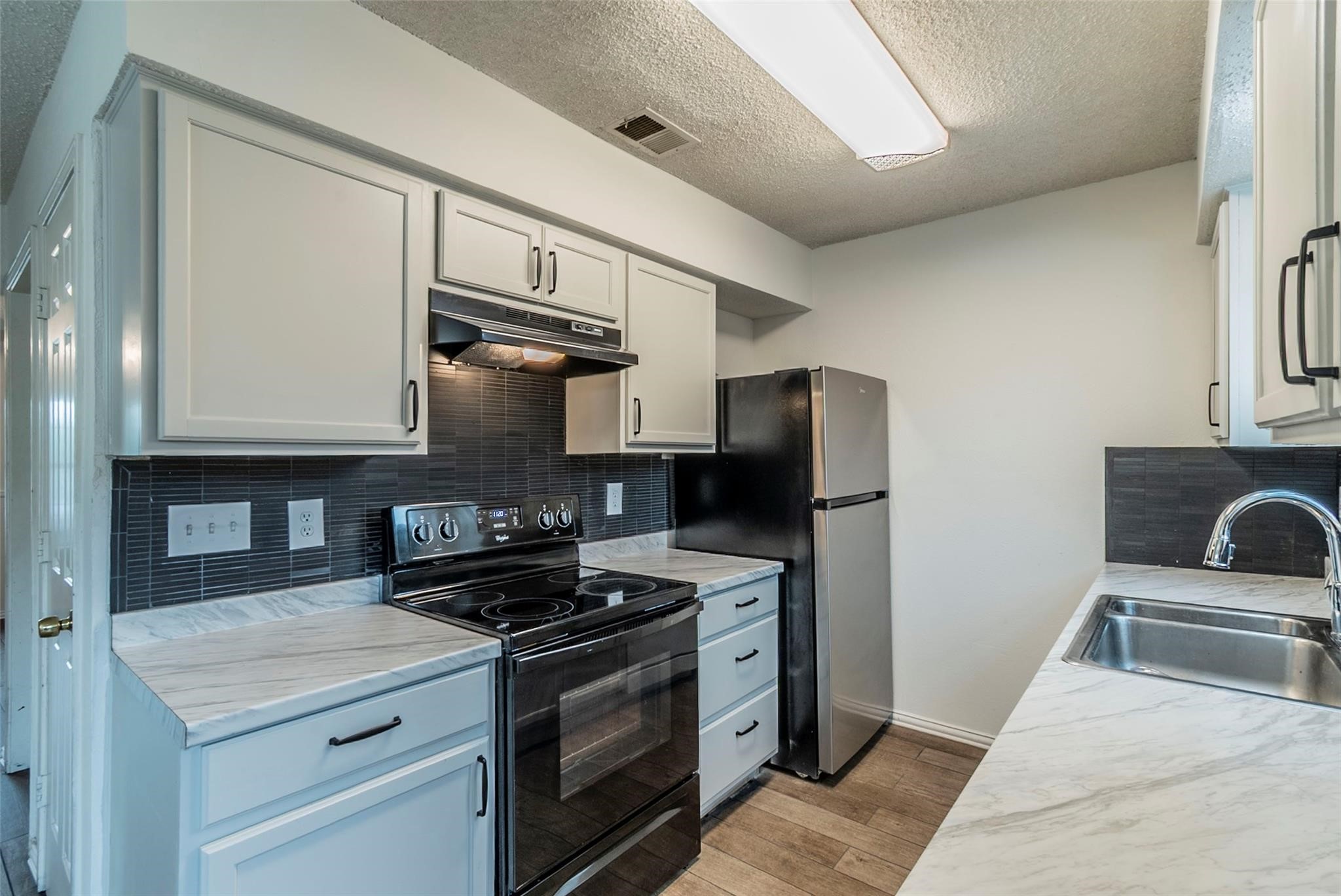 929 Vedral Place Cedar Hill TX 75104