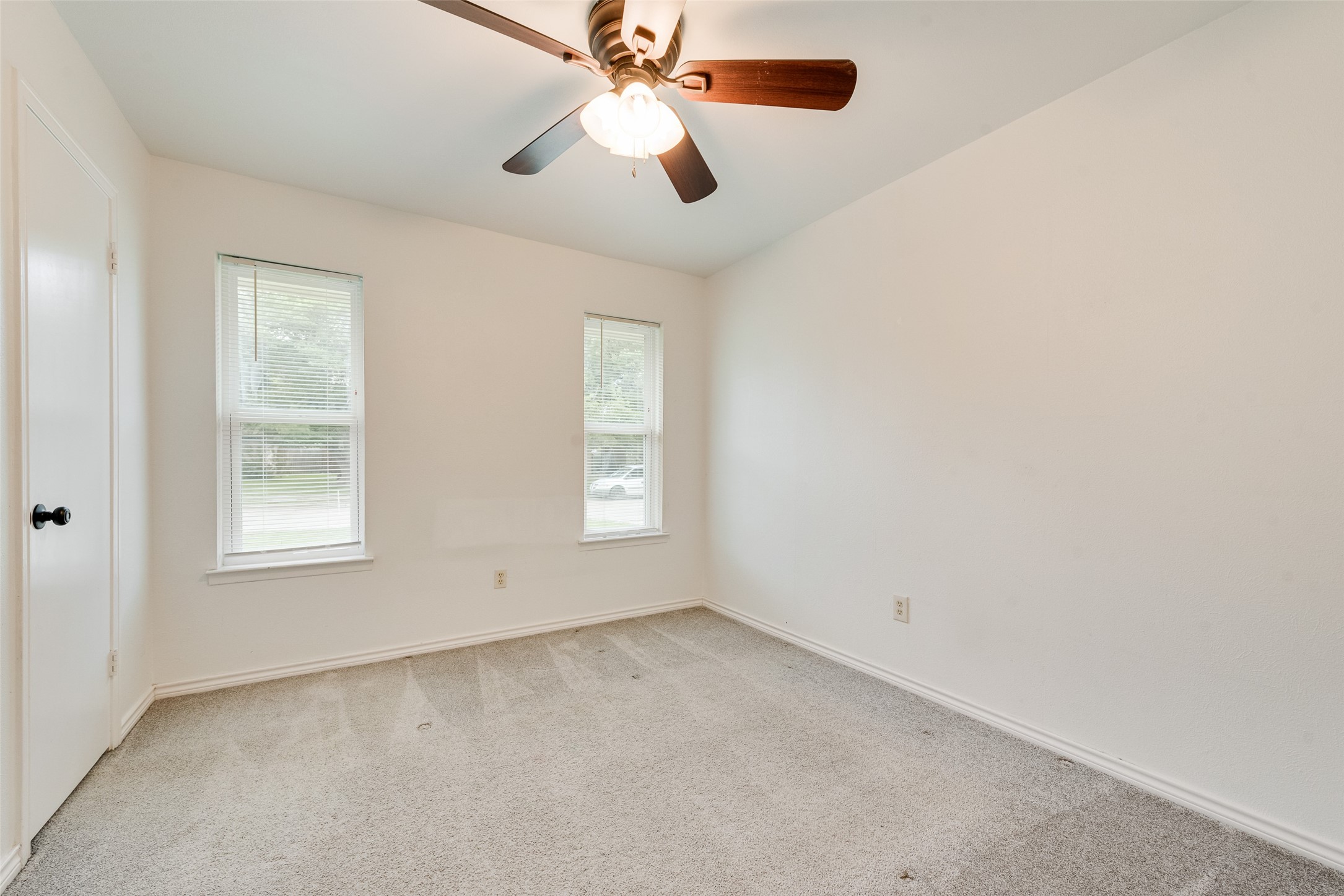 1024 Sunset Drive Garland TX 75040