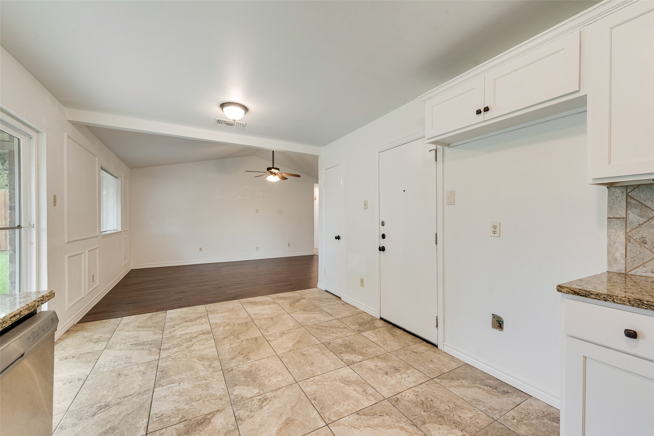 1024 Sunset Drive Garland TX 75040