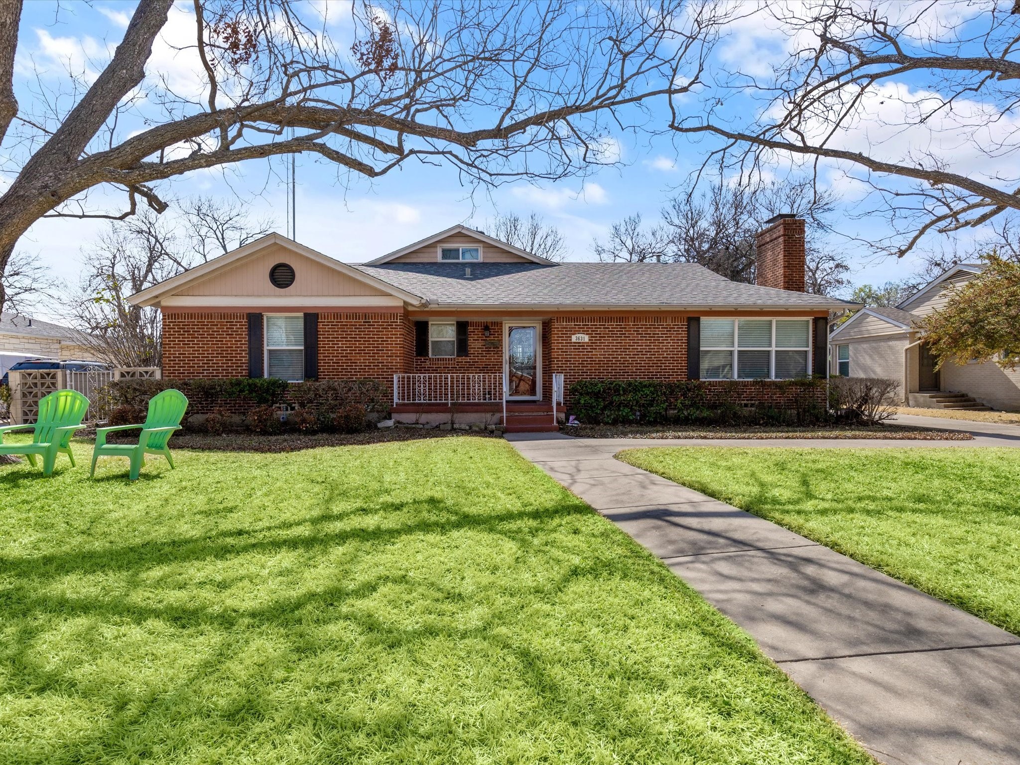 3631 S Hills Avenue Fort Worth TX 76109