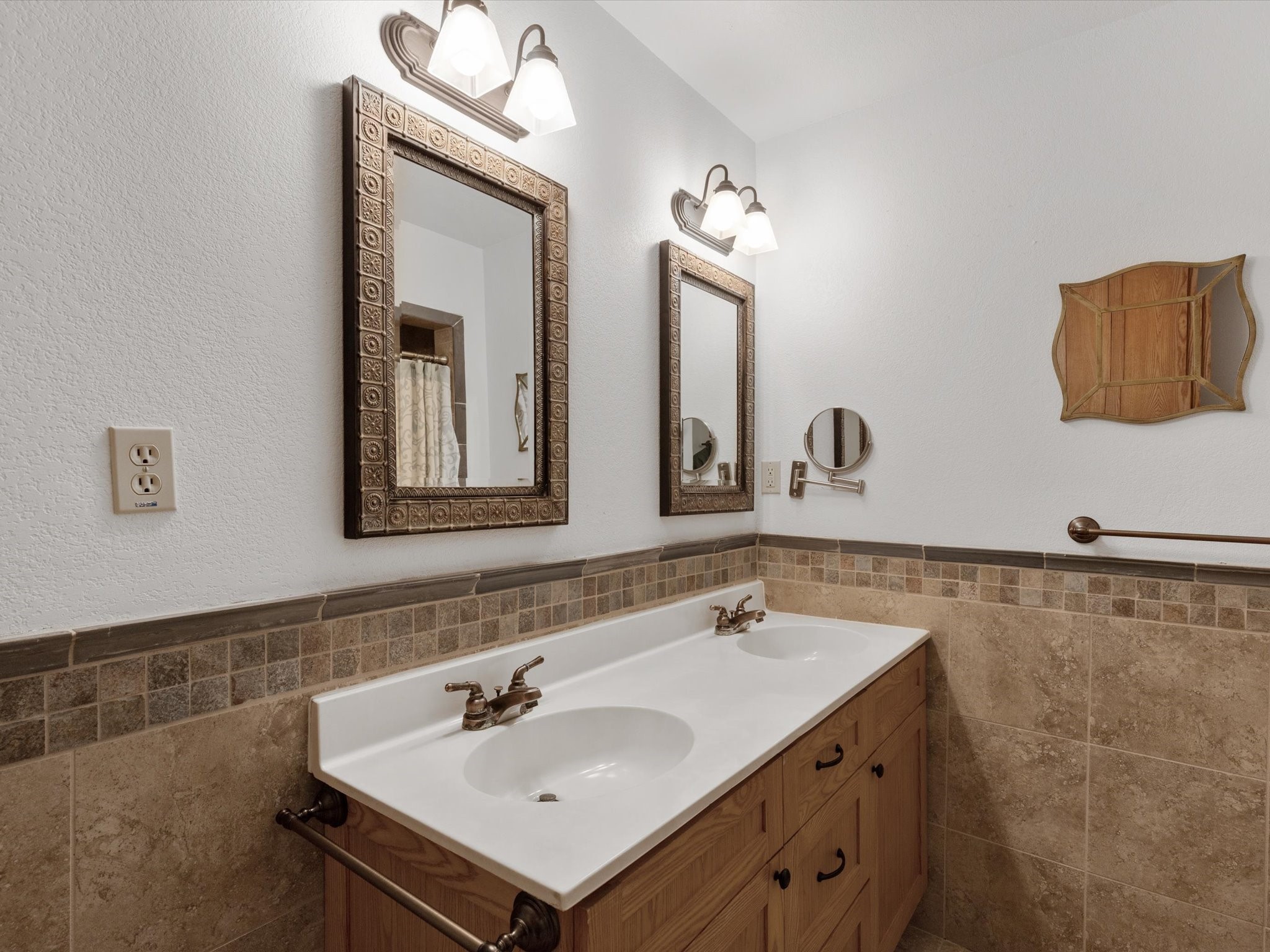 3631 S Hills Avenue Fort Worth TX 76109