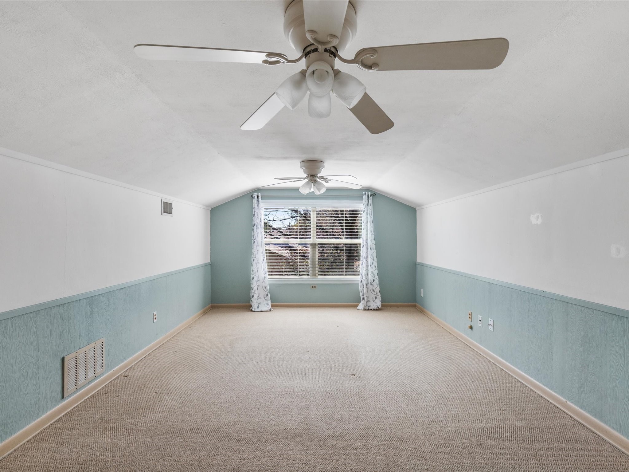 3631 S Hills Avenue Fort Worth TX 76109