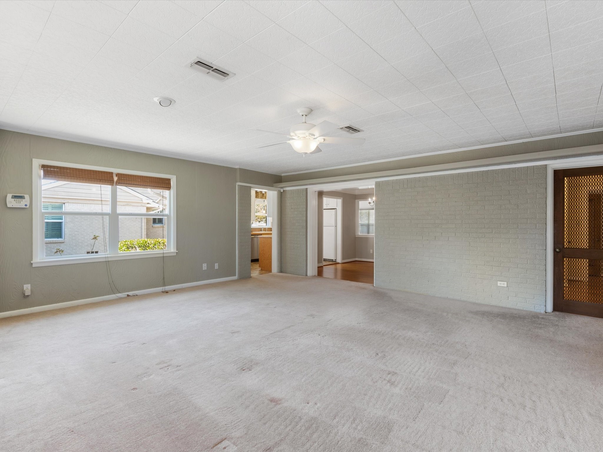 3631 S Hills Avenue Fort Worth TX 76109