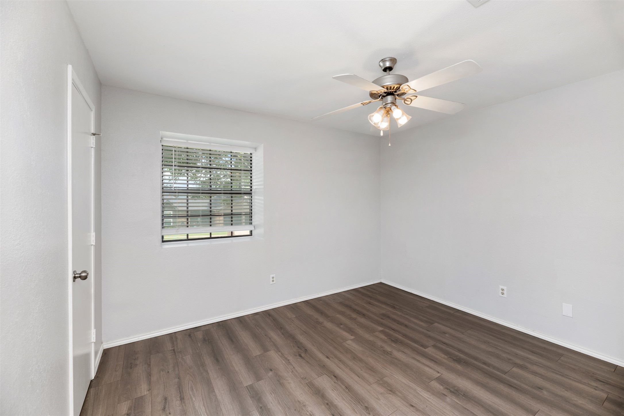 6433 Westridge Drive Watauga TX 76148