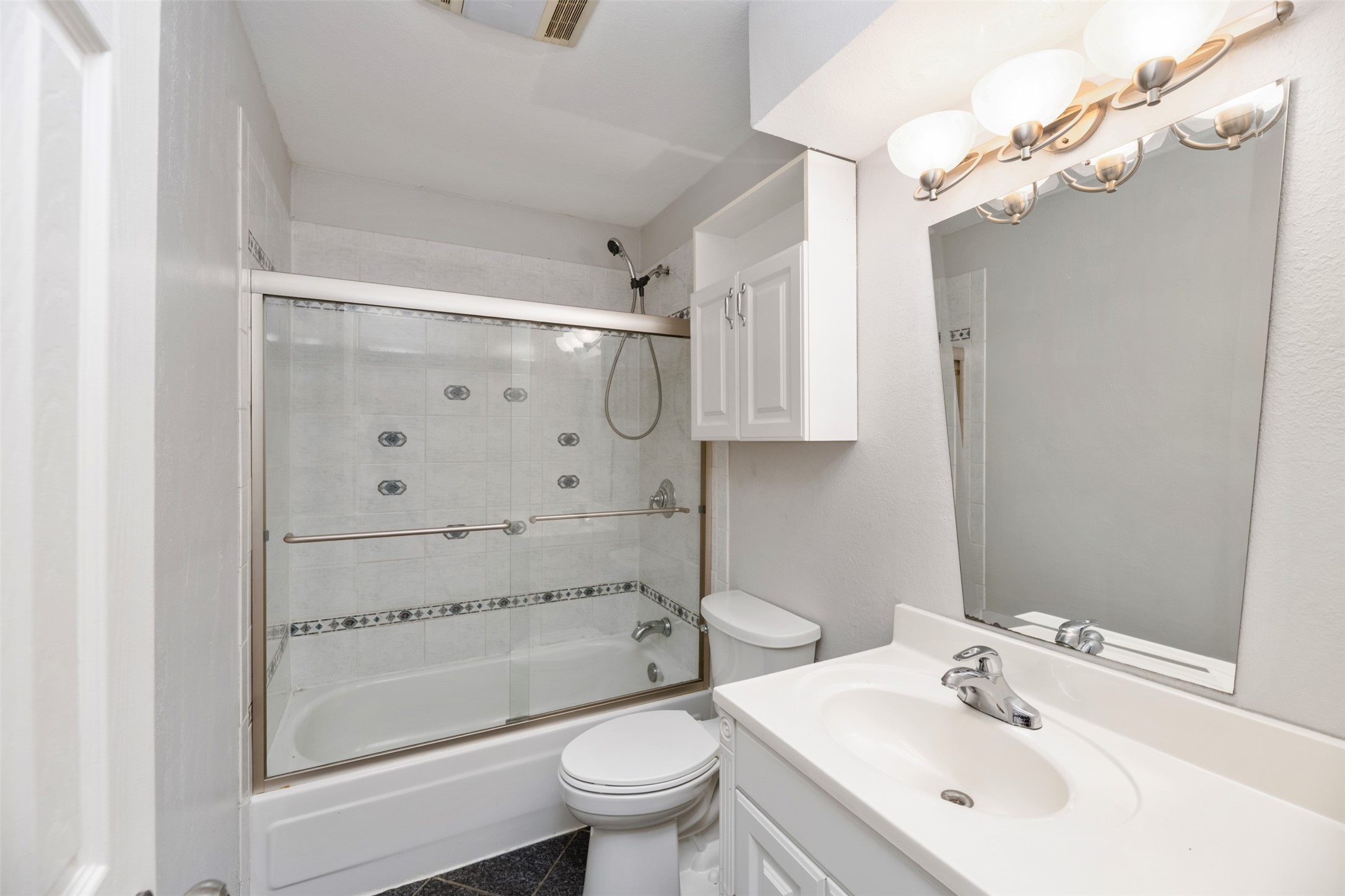6433 Westridge Drive Watauga TX 76148